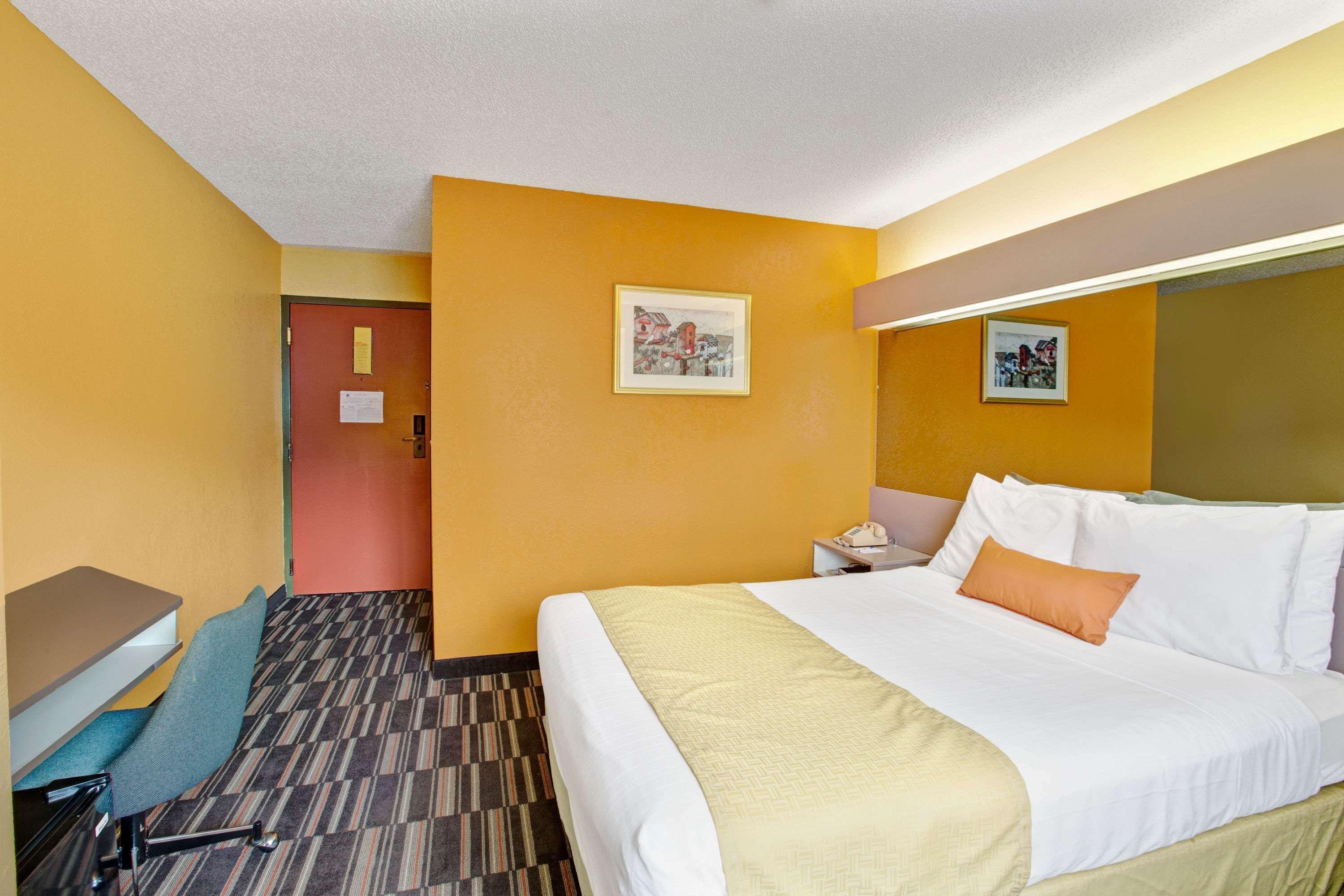 Microtel Inn & Suites By Wyndham Gatlinburg Exteriör bild