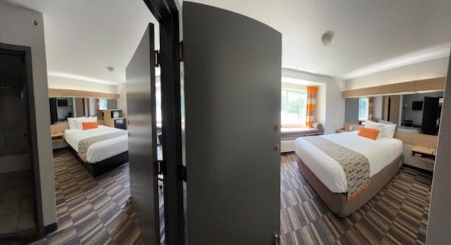 Microtel Inn & Suites By Wyndham Gatlinburg Exteriör bild